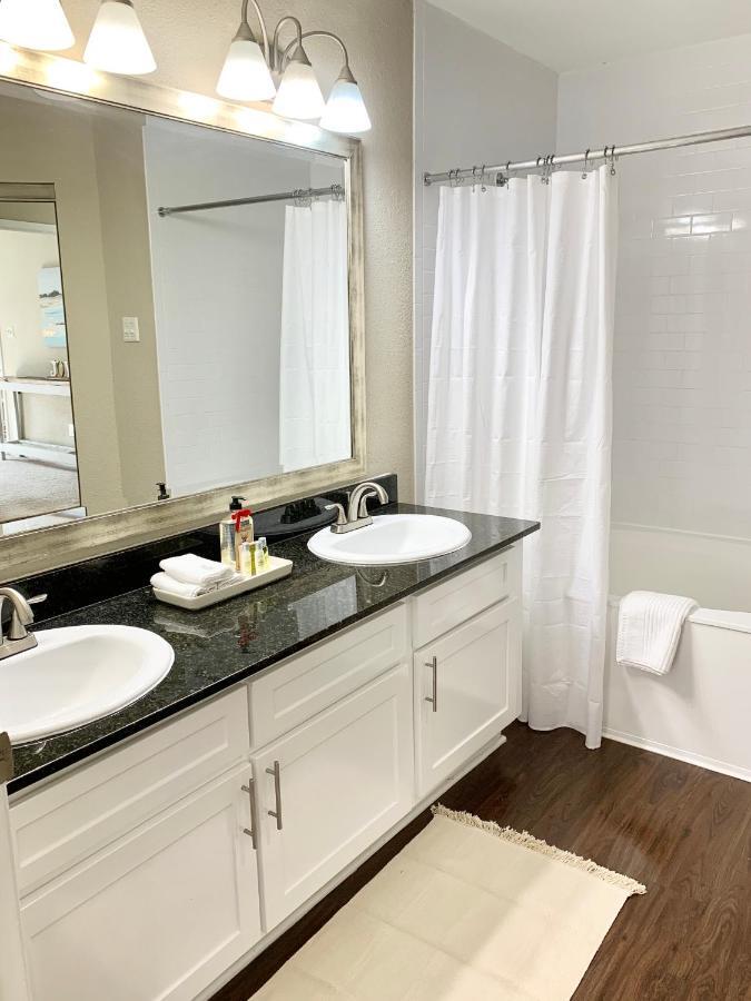 יוסטון Spacious 2Br&2Ba Med Center Apt, Free Parking&Shuttle מראה חיצוני תמונה